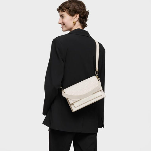 BANDOLERA M. AUDREE T BUCKLES SILH BEIGE