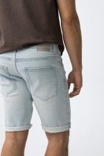 Bermuda Hombre Bryan 63 C20 Tiffosi
