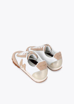 Deportiva con Logotipo de Tachas Combinada en Diferentes Materiales y Piel Crudo-Marron Lola Casademunt