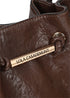 Bandolera con Detalle Tubo Metálico con Logo Troquelado Chocolate LF2604045