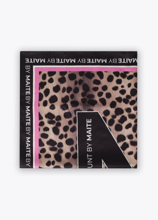 Pañuelo M Animal Print 55x55cm Negro-Rosa Lola Casademunt