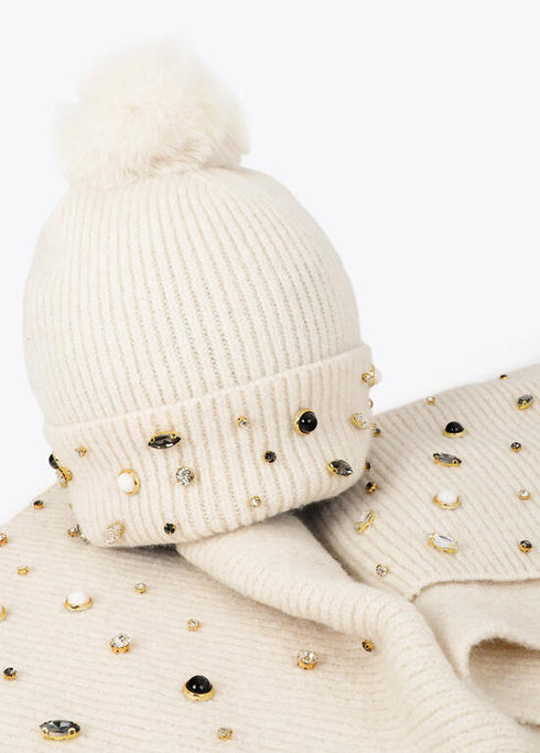 Gorro Tipo Punto con Perlas y Cristales Crudo LF2607026