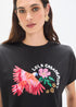 Camiseta Loro con Plumas Negro Lola Casademunt LS2615030