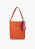 Shopper Efecto Piel con Pompones a Contraste Naranja Lola Casademunt