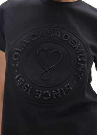 Camiseta Cuello Caja, Fit con Aberturas Laterales, Print Volumen Posicionad Negro Lola Casademunt