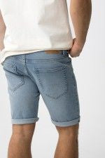 Bermuda Hombre Bryan 63 C10 Tiffosi