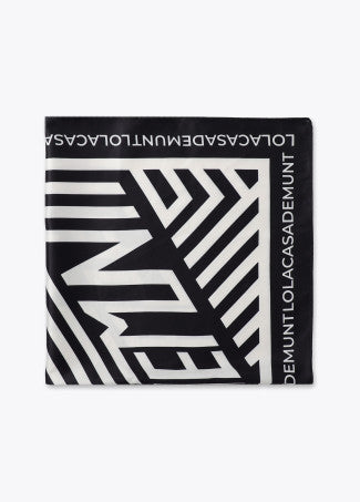 Pañuelo Optical Logo 55x55cm Negro-Crudo Lola Casademunt