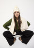 Gorro Tipo Punto con Perlas y Cristales Crudo LF2607026