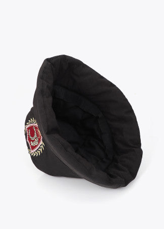Sombrero Tipo Bucket Acolchado en Nylon con Parches Negro Lola Casademunt