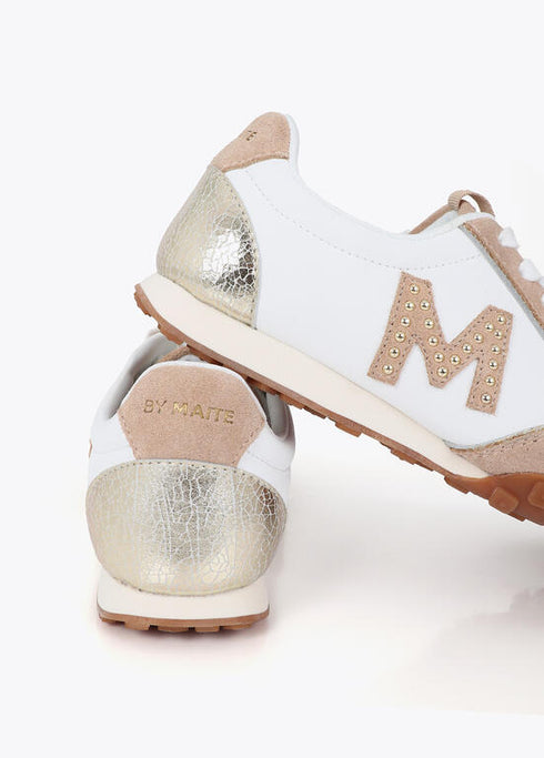 Deportiva con Logotipo de Tachas Combinada en Diferentes Materiales y Piel Crudo-Marron Lola Casademunt