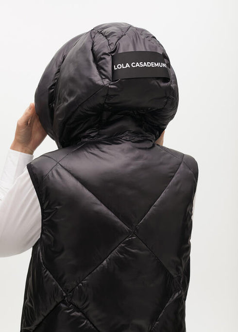 Chaleco plumas midi doble tejido NEGRO LF2501006.00N LOLA CASADEMUNT