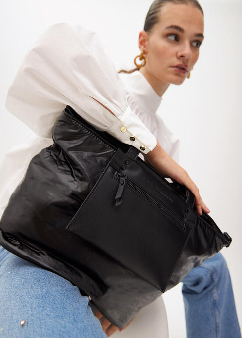 Shopper nylon satinado con detalles en efecto piel LOLA CASADEMUNT NEGRO LF2504020.00N.U