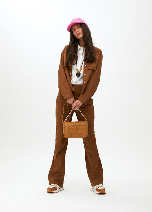 Bandolera acolchada logotipada en efecto piel con asa mix cadena CAMEL LF2504026.052.U LOLA CASADEMUNT