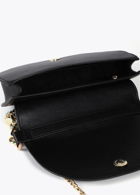Bandolera media luna con solapa, asa corta trenzada y detalles metalicos NEGRO LF2504054.00N.U LOLA CASADEMUNT