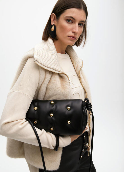Bandolera acolchada efecto piel con tachas redondas XL LOLA CASADEMUNT NEGRO LF2504074.00N.U
