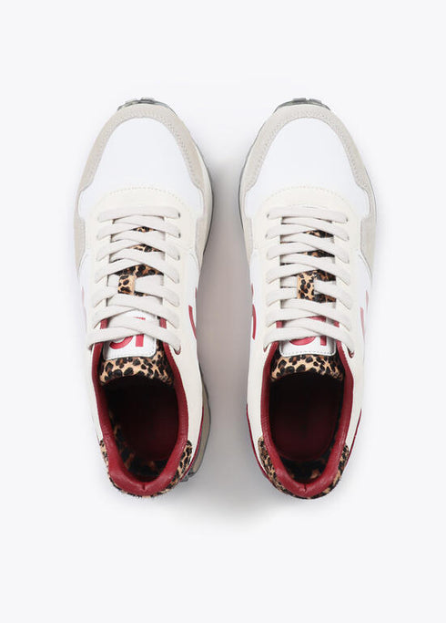 Deportiva con suela personalizada y estampado animal y detalles en piel LOLA CASADEMUNT GRIS LF2505001.016