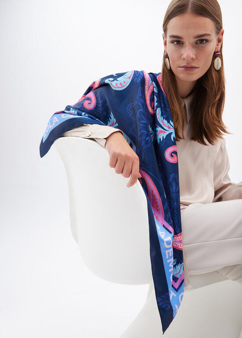 Pañuelo estampado paisley LOLA CASADEMUNT AZUL-LILA LF2507014.278.U