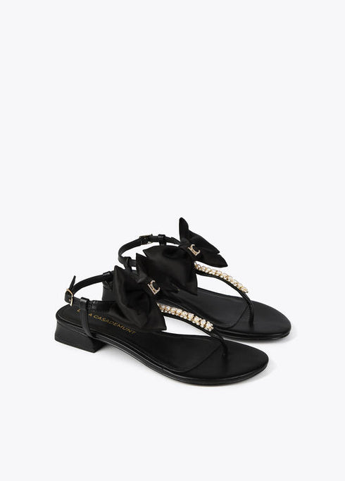 Sandalia LOLA CASADEMUNT de dedo con detalle lazo y pedrería NEGRO