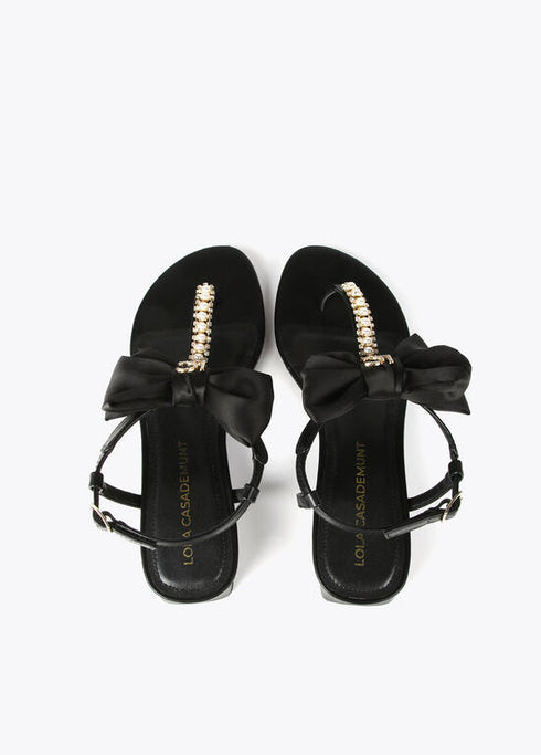 Sandalia LOLA CASADEMUNT de dedo con detalle lazo y pedrería NEGRO