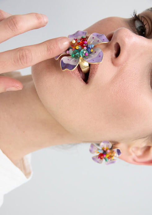 Anillo de Flor Lacada con Abalorios Multicolor Lola Casademunt