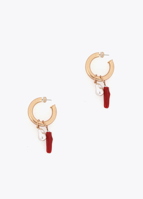 Pendientes de Aro con Charms de Coral y Perla Lola Casademunt
