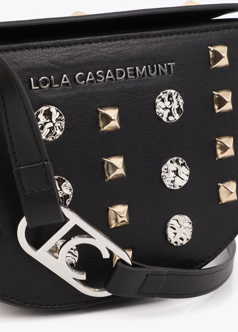 Bandolera bag con tachas oro y plata NEGRO