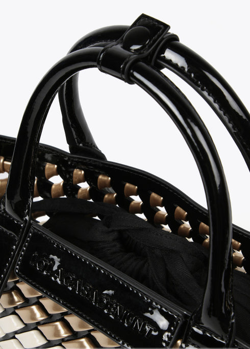 Mini cesto LOLA CASADEMUNT material trenzado de charol en tres tonos NEGRO- CRUDO